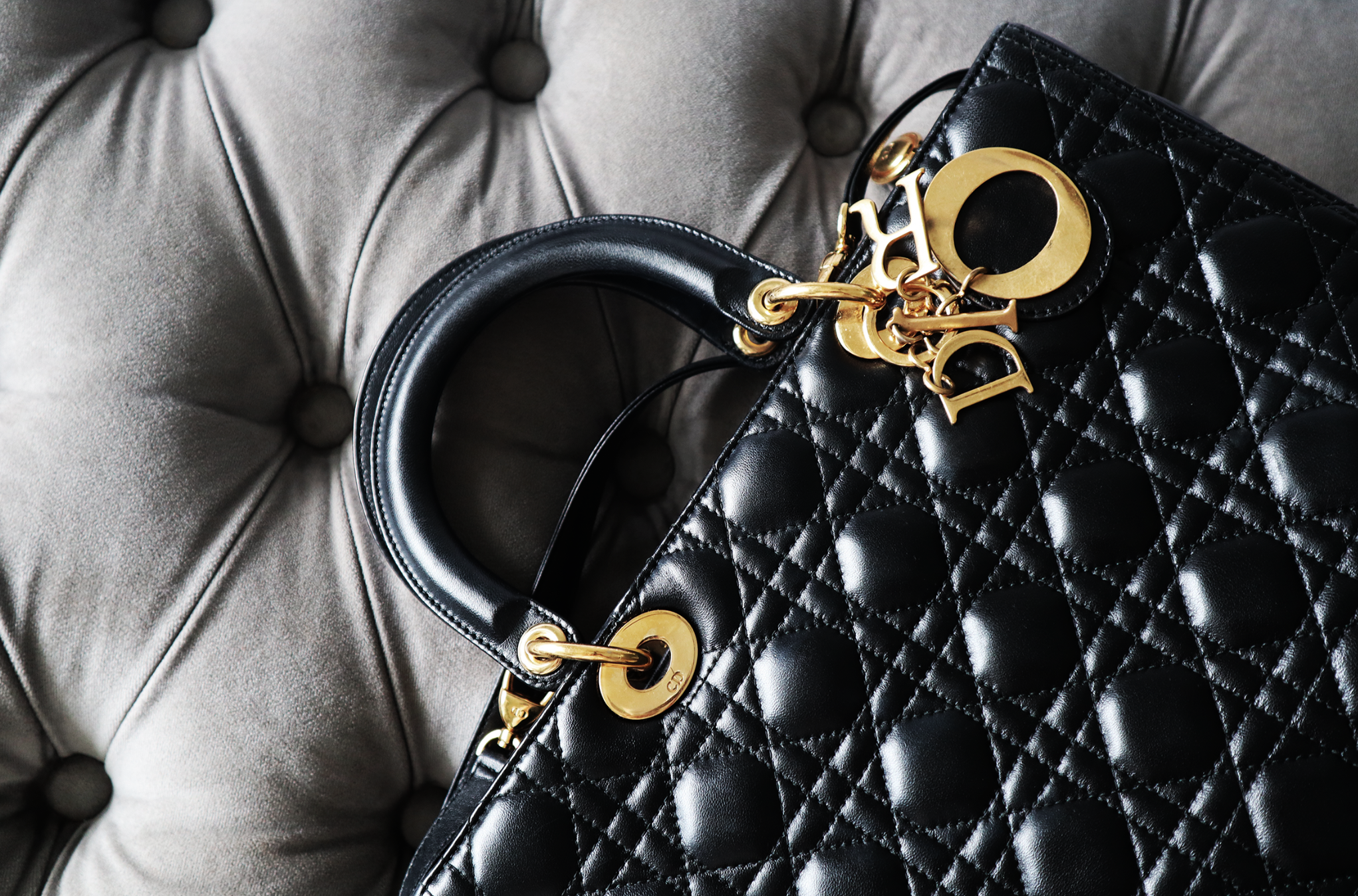 THE TIMELESS CLASSIC HANDBAGS TO INVEST IN
